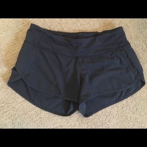 Lululemon Speed Shorts - Size 4